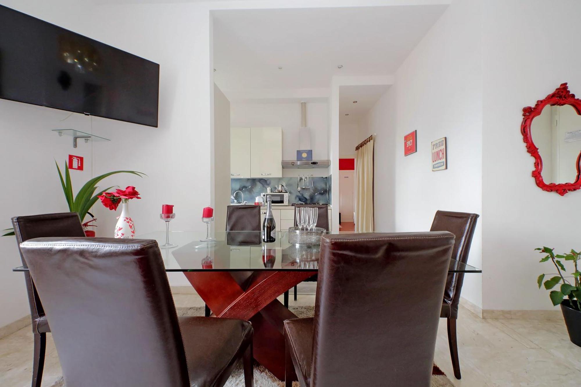 Luxury Domus Amadeus Apartment โรม ภายนอก รูปภาพ