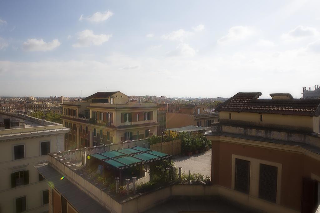 Luxury Domus Amadeus Apartment โรม ภายนอก รูปภาพ