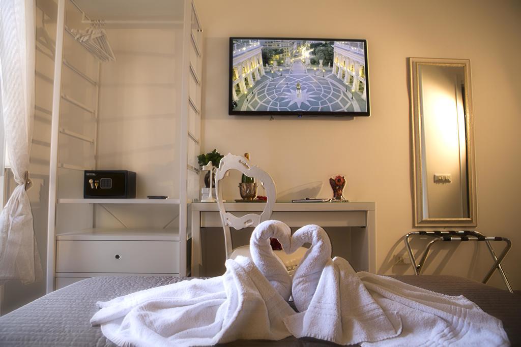 Luxury Domus Amadeus Apartment โรม ภายนอก รูปภาพ